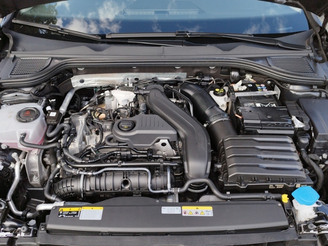 Golf VIII Variant Goal 1.5 TSI AHK/RFK/LED+