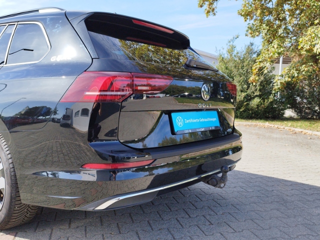 Golf VIII Variant Goal 1.5 eTSI DSG AHK/LED+