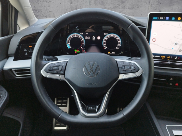 Golf VIII Variant Goal 1.5 eTSI DSG AHK/LED+