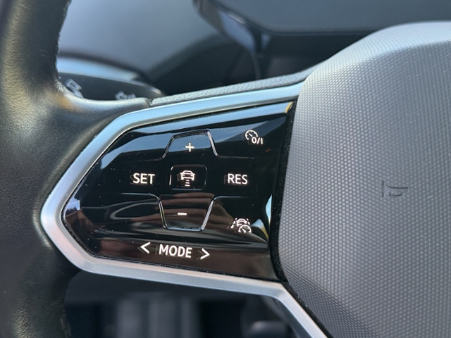 ID.4 Pro Performance 82kWh 1st Max WP/STH/PANO
