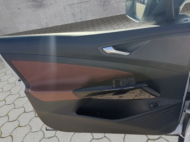 ID.4 Pro Performance 82kWh 1st Max WP/STH/PANO