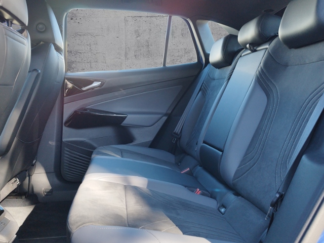ID.4 Pro Performance 82kWh AHK/RFK/ACC/NAV