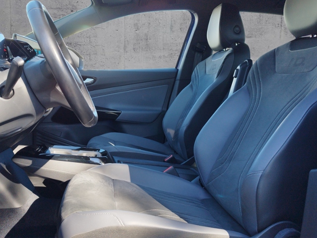 ID.4 Pro Performance 82kWh AHK/RFK/ACC/NAV
