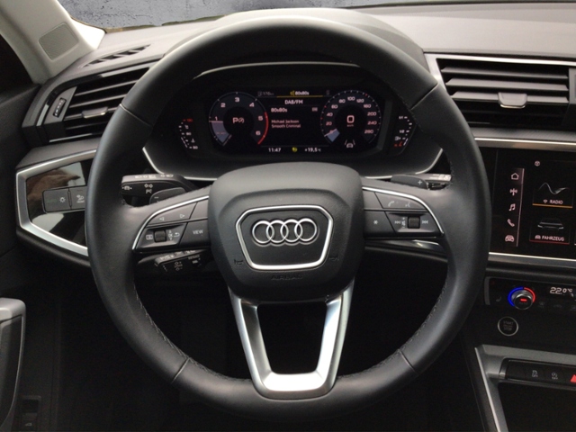 Q3 advanced 35 TDI S tronic LED/AHK/ACC KLIMA AL