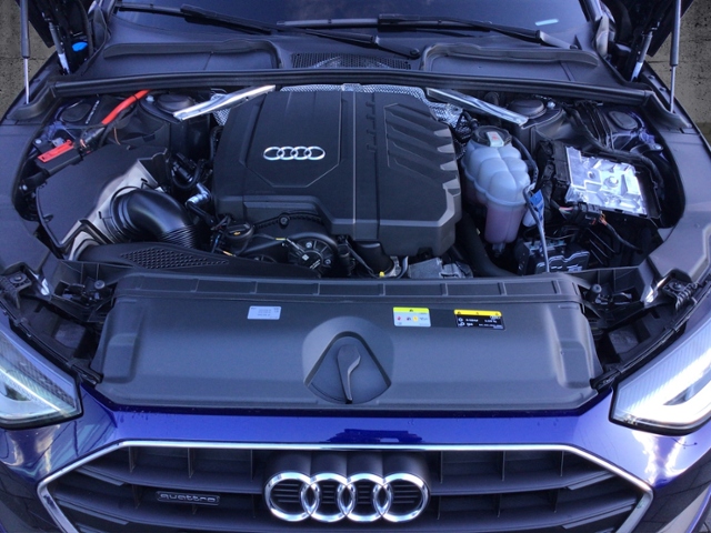 A4 Avant 45 TFSI quattro S tronic Business/Stadt