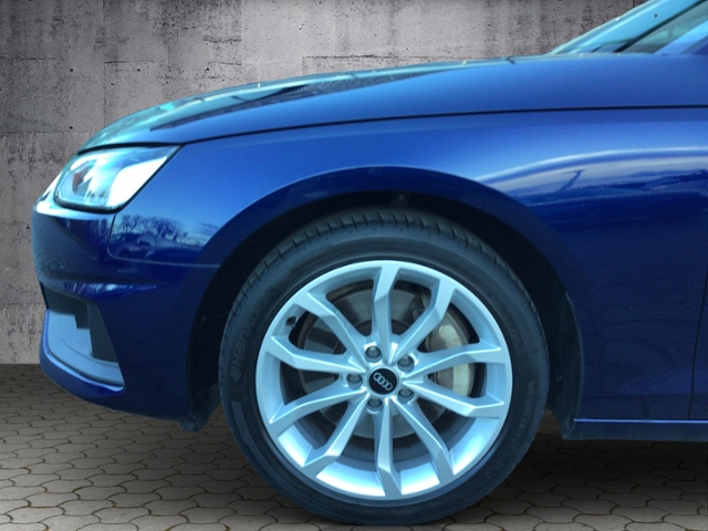 A4 Avant 45 TFSI quattro S tronic Business/Stadt