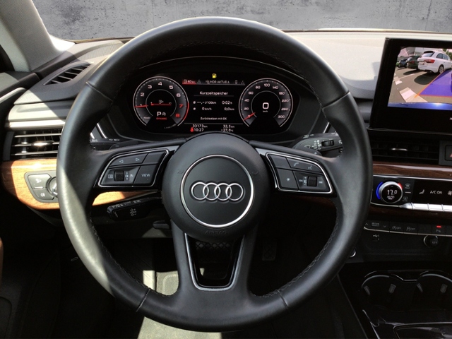 A4 Avant 45 TFSI quattro S tronic Business/Stadt