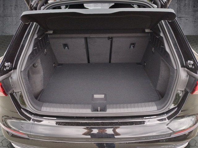 A3 Sportback advanced 35TFSI S-tronic S line/Mat