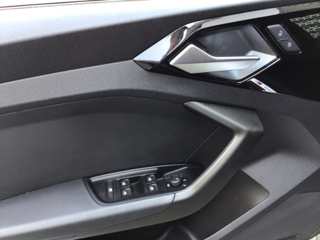 A1 Sportback S line 25 TFSI S tronic 2-Zonen/GRA