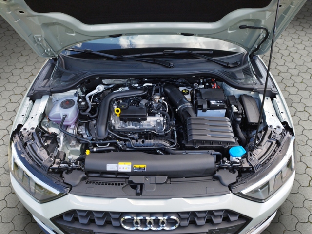 A1 Sportback advanced 30 TFSI LED/2-Zonen/PDC+/S