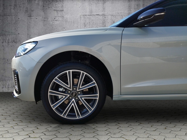A1 Sportback advanced 30 TFSI LED/2-Zonen/PDC+/S