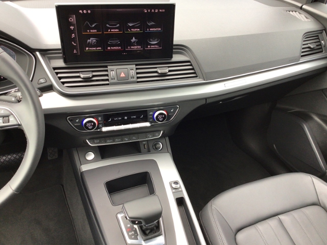 Q5 S line 45 TFSI quattro S tronic Business/MATR