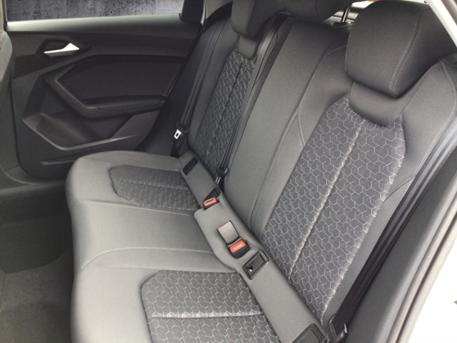A1 Sportback advanced 25 TFSI LED/2-Zonen/SHZ/Vi