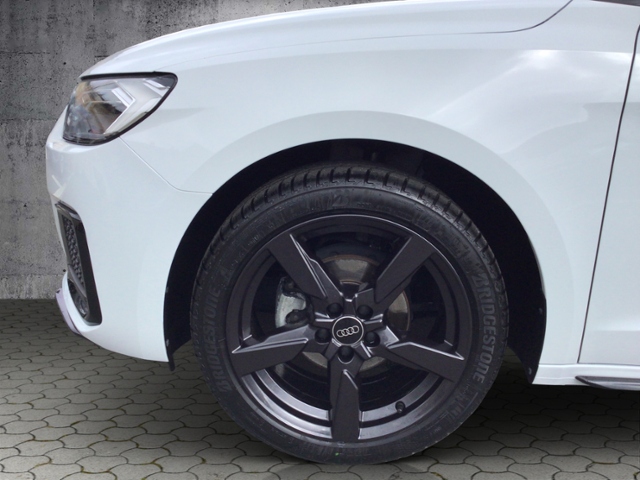 A1 Sportback advanced 25 TFSI LED/2-Zonen/SHZ/Vi