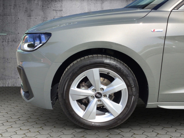 A1 Sportback S line 25 TFSI NAV/SHZ/2-Zonen/PDC 