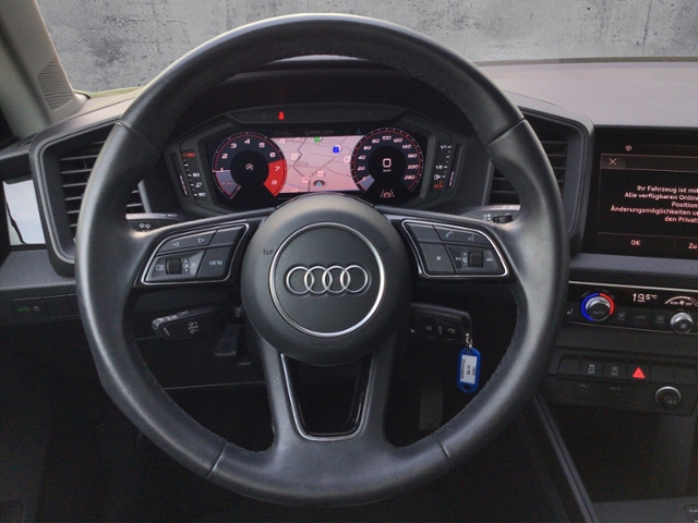 A1 Sportback S line 25 TFSI NAV/SHZ/2-Zonen/PDC 