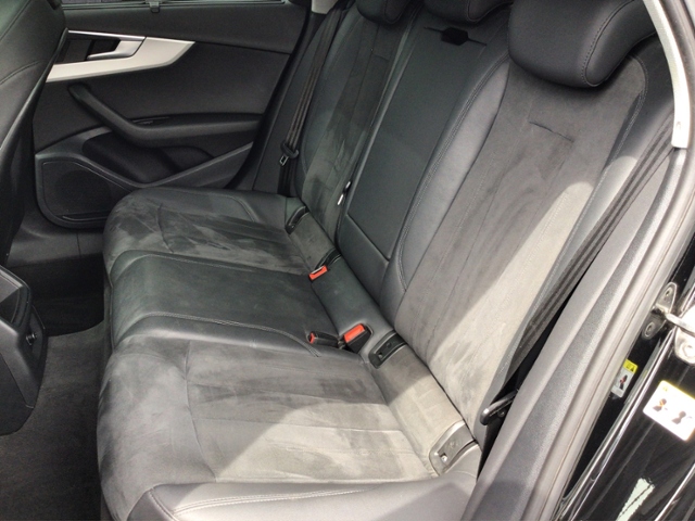 A4 allroad 45 TFSI quattro S-tronic PANO/SHZ/NAV