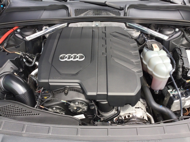 A4 allroad 45 TFSI quattro S-tronic PANO/SHZ/NAV