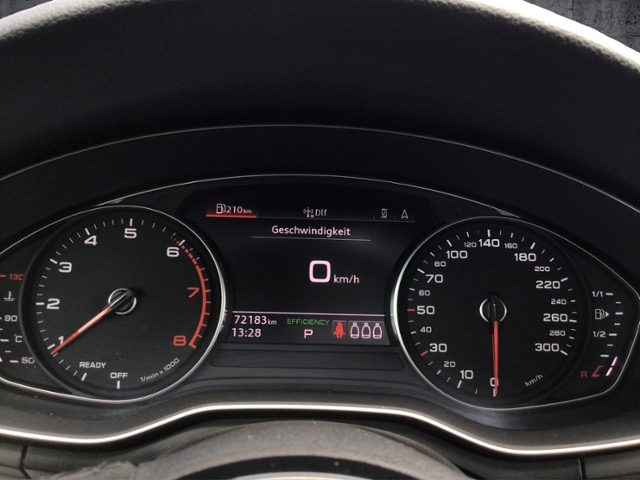 A4 allroad 45 TFSI quattro S-tronic PANO/SHZ/NAV