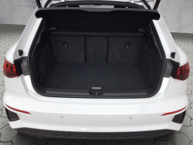 A3 Sportback S line 45 TFSIe S-tronic Business/B