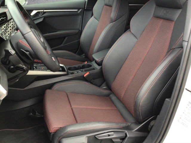A3 Sportback S line 45 TFSIe S-tronic Business/B