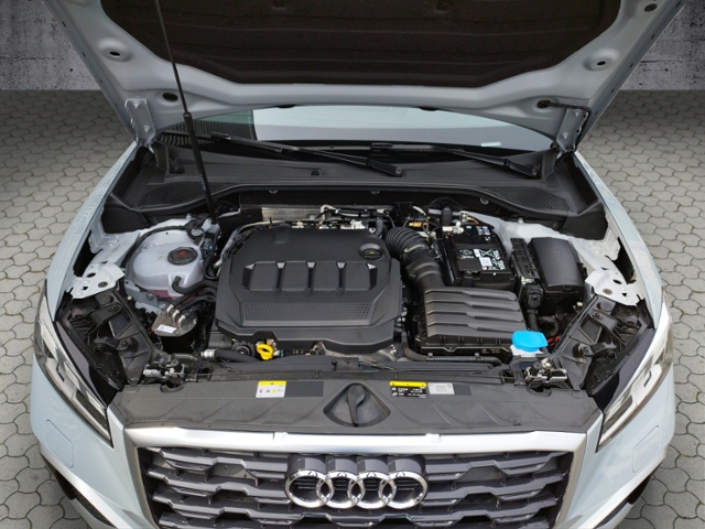 Q2 advanced 30 TDI S-tronic MATRIX/AHK/SHZ KLIMA