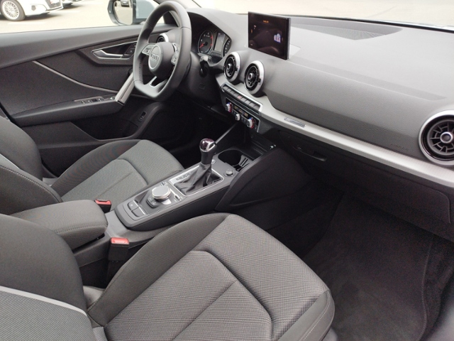 Q2 advanced 30 TDI S-tronic MATRIX/AHK/SHZ KLIMA