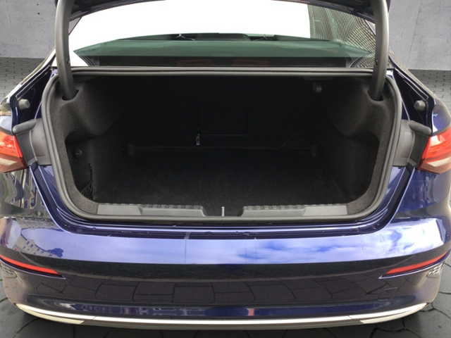 A3 Limousine advanced 30 TFSI S-tronic Business/