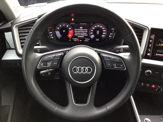 A1 Sportback S line 30 TFSI S-tronic LED/SHZ/GRA