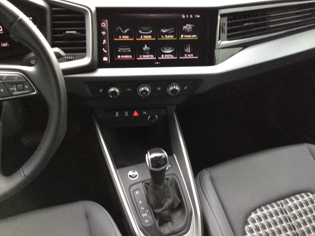 A1 Sportback S line 30 TFSI S-tronic LED/SHZ/GRA