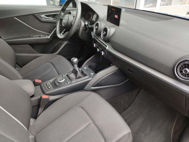 Q2 sport 35 TFSI LED/NAV/SHZ KLIMA NAVI ALU