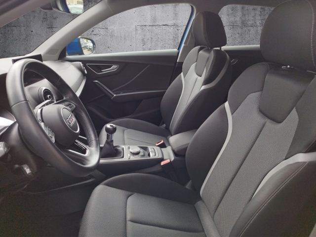 Q2 sport 35 TFSI LED/NAV/SHZ KLIMA NAVI ALU