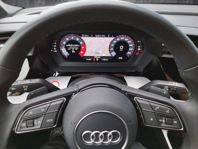 A3 Sportback S line 35 TFSI S-tronic MATRIX/NAV/