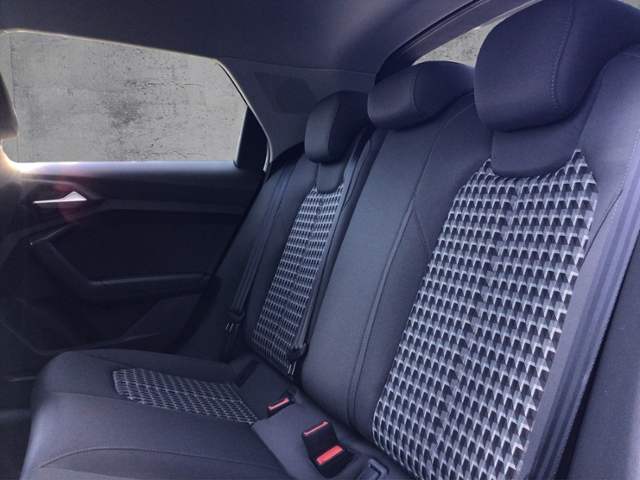 A1 Sportback advanced 25 TFSI S-tronic 2-Zonen/S