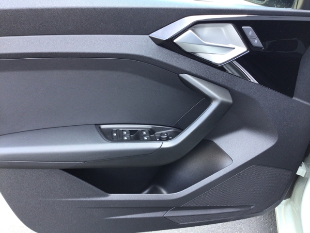 A1 Sportback advanced 25 TFSI S-tronic 2-Zonen/S