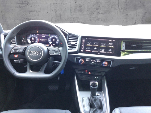 A1 Sportback advanced 25 TFSI S-tronic 2-Zonen/S