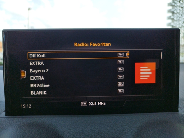 Q2 advanced 30 TFSI MATRIX/SHZ KLIMA ALU