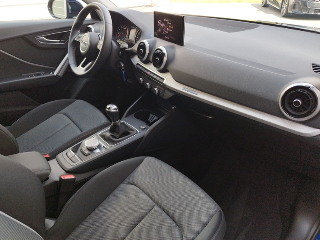 Q2 advanced 30 TFSI MATRIX/SHZ KLIMA ALU
