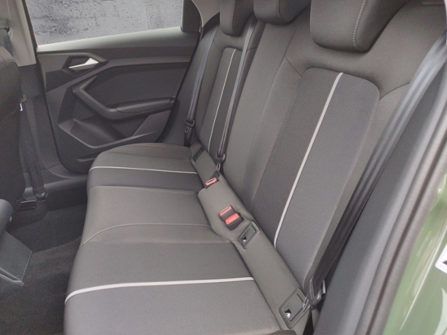A1 Sportback advanced 30TFSI Navi/GRA/2-Zonen/3J