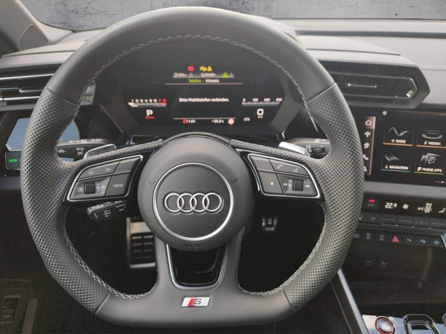 S3 Limousine 2.0TFSI qua S tron/Navi/3-Zonen/3J-