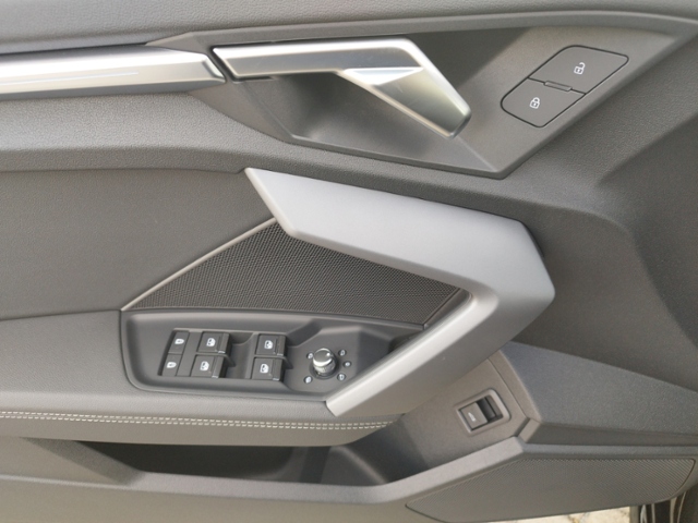 S3 Limousine 2.0TFSI qua S tron/Navi/3-Zonen/3J-