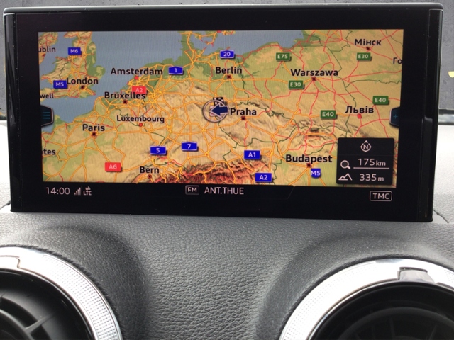Q2 S line 35 TFSI NAV/Parken/SHZ KLIMA LED NAVI 