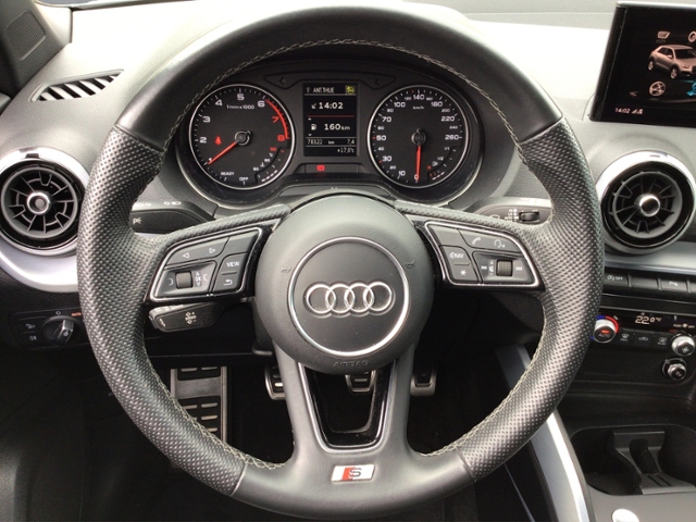 Q2 S line 35 TFSI NAV/Parken/SHZ KLIMA LED NAVI 