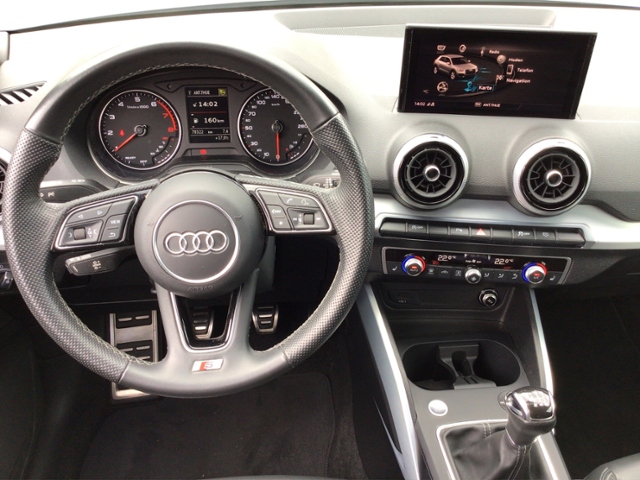 Q2 S line 35 TFSI NAV/Parken/SHZ KLIMA LED NAVI 
