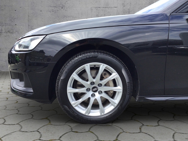 A4 Avant adva 40TDI qua S tron/AHK/APS/ACC/Leder
