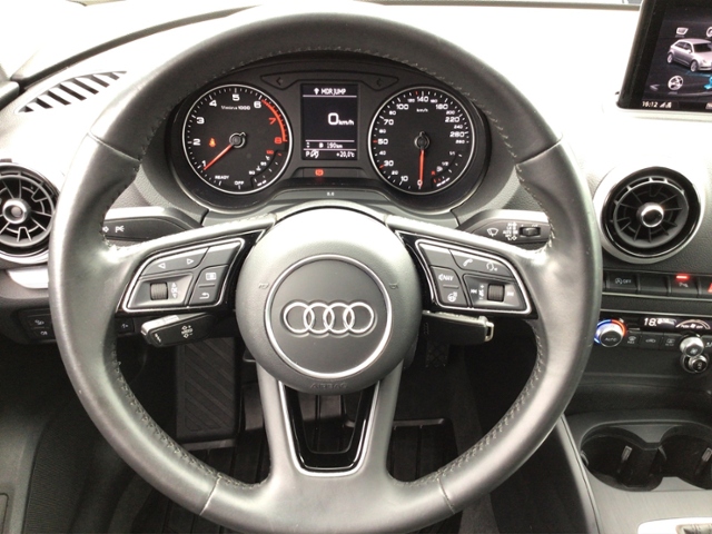 A3 Sportback sport 40 TFSI quattro S tronic NAV 