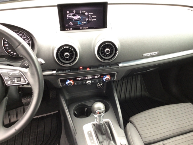 A3 Sportback sport 40 TFSI quattro S tronic NAV 