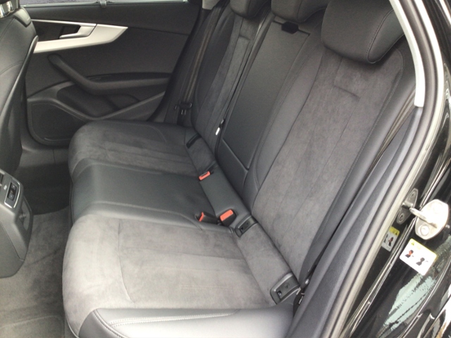 A4 Avant S line 40 TDI quattro S tronic PANO KLI