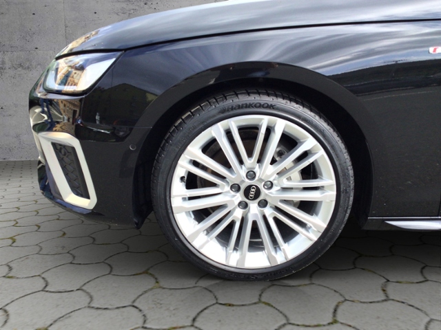 A4 Avant S line 40 TDI quattro S tronic PANO KLI