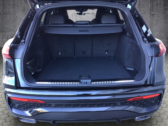 Q5 2.0 TFSI quattro S-tronic S line/MATRIX KLIMA